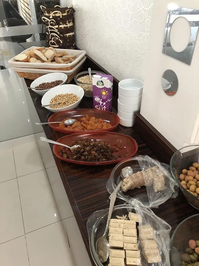 Arinna Park Hotel Antalya 2*,